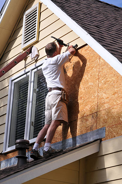 How To Choose The Right Materials for Your Siding Installation in 'Francis, UT